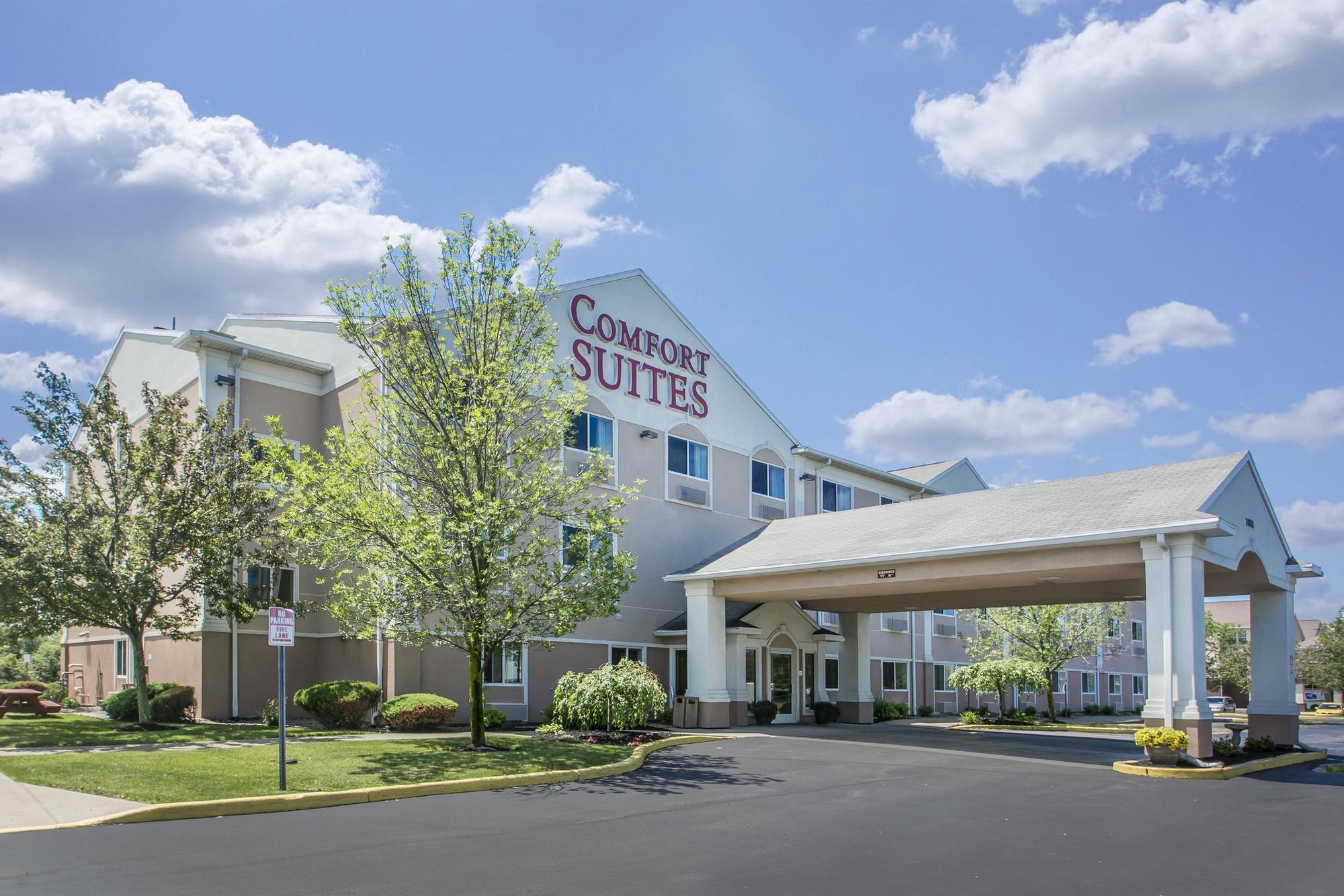Comfort Suites Rochester Henrietta University Area Exterior foto