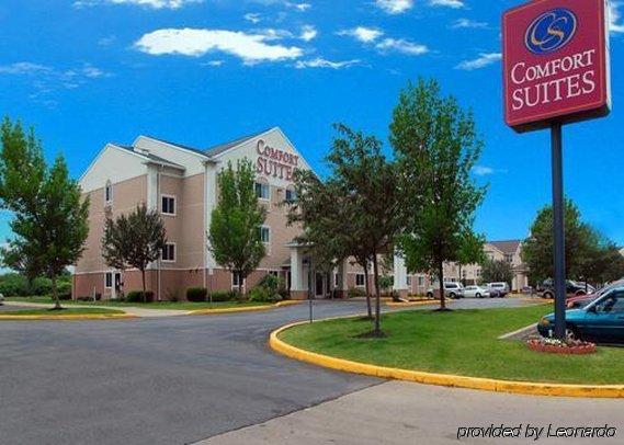 Comfort Suites Rochester Henrietta University Area Exterior foto